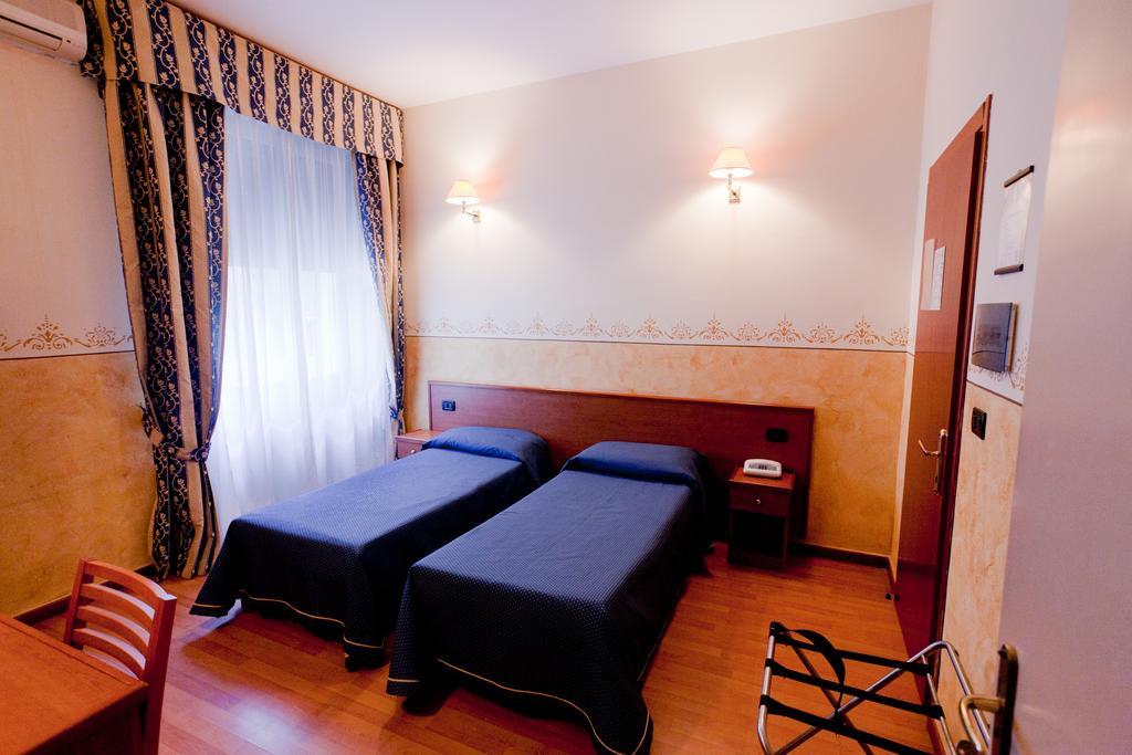 Hotel Lungomare Reggio di Calabria Exterior foto