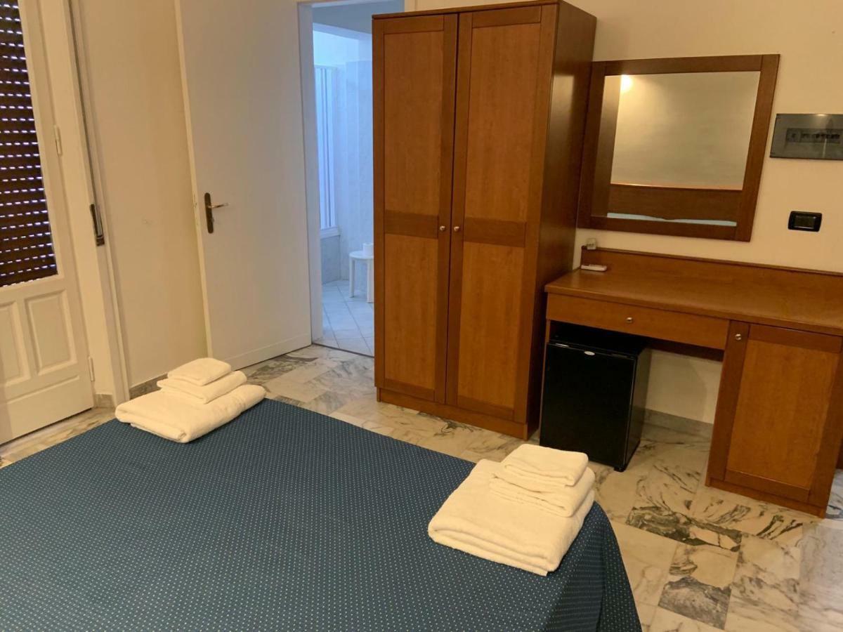 Hotel Lungomare Reggio di Calabria Exterior foto