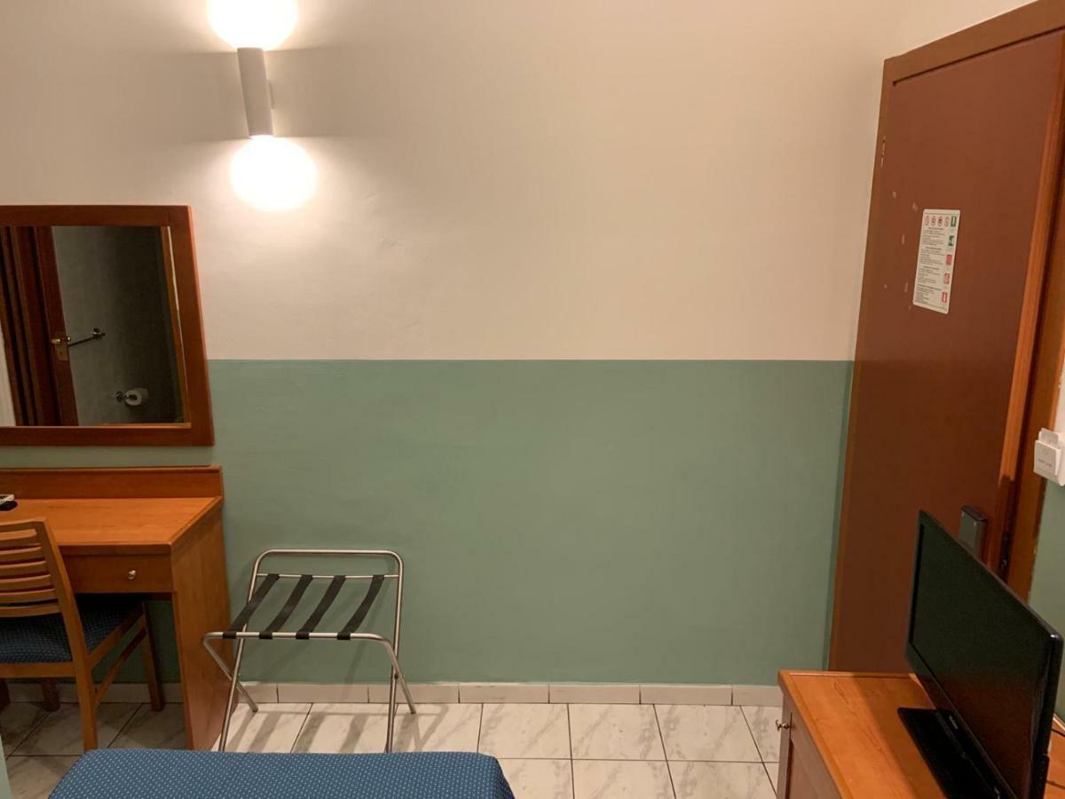 Hotel Lungomare Reggio di Calabria Exterior foto