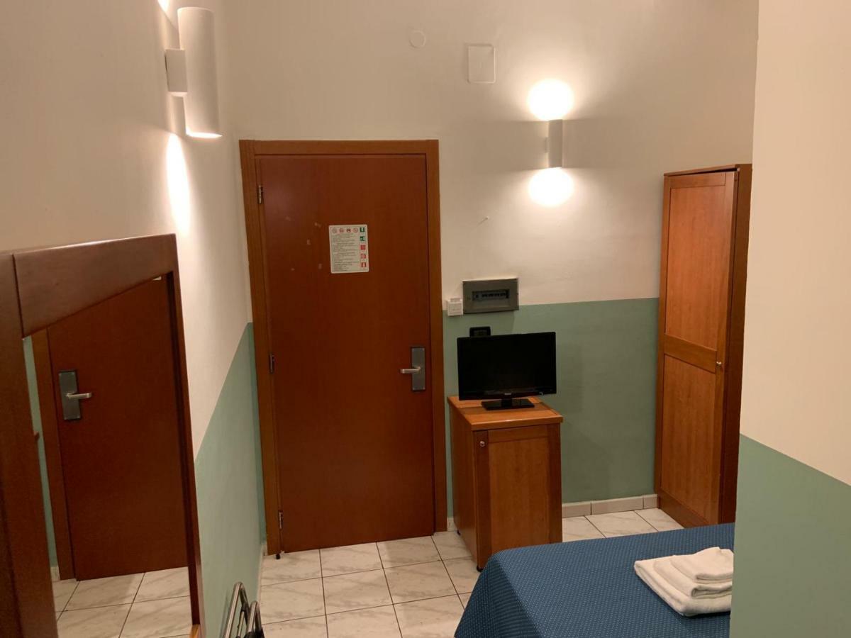 Hotel Lungomare Reggio di Calabria Exterior foto