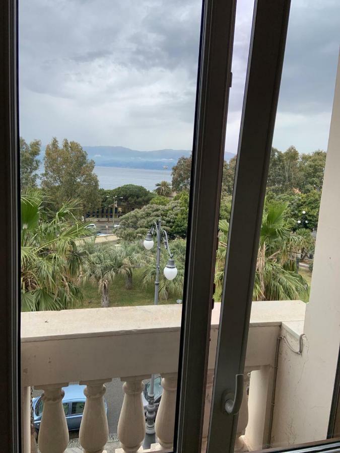 Hotel Lungomare Reggio di Calabria Exterior foto